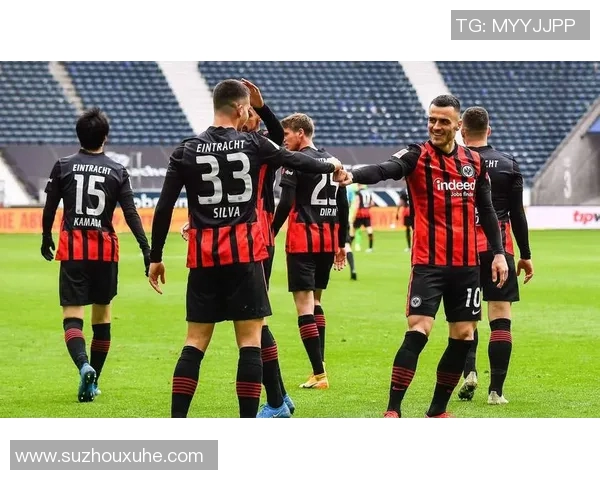 拜仁慕尼黑大胜门兴格拉德巴赫，轻松获得德甲胜利