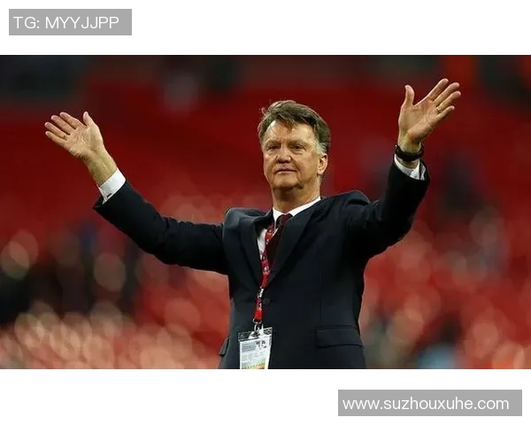 范加尔回忆曼联执教日子：我尽力了，却无法满足要求