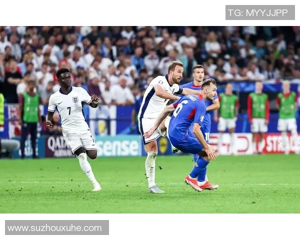 捷克队激战英格兰队，成功晋级欧洲杯八强