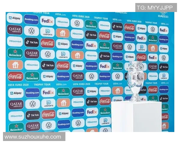 欧洲杯官方赞助商:可口可乐提前展示,点燃激情之火 欧洲杯官方赞助商:可口可乐提前展示,点燃激情之火